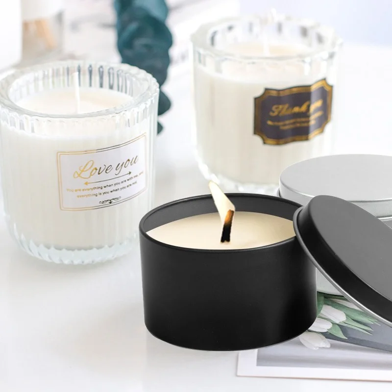 Bougie ronde en métal avec cou - Black Tin Candle avis et prix